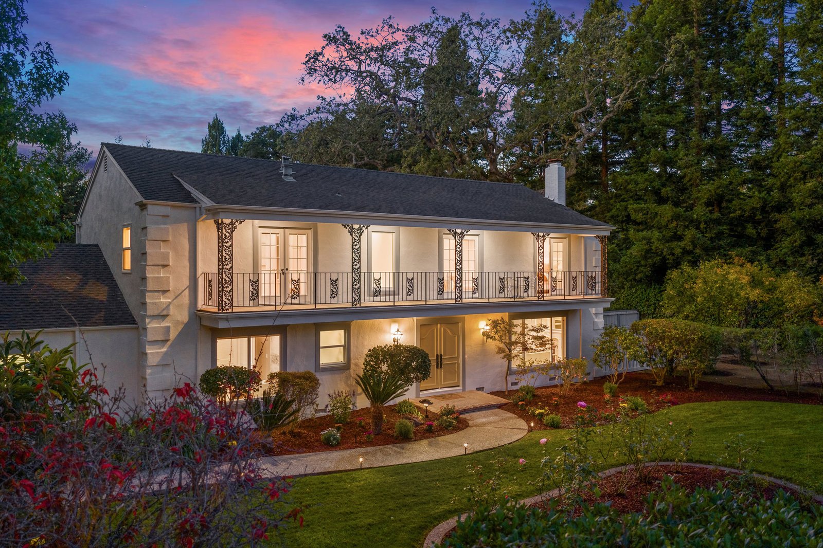 243 Selby Lane